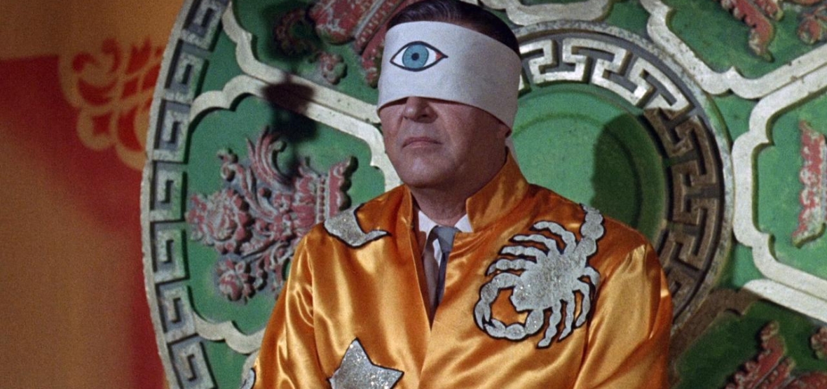 El hombre con rayos X en los ojos