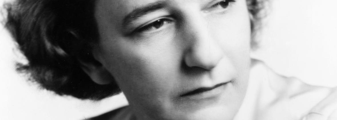 Donostia Zinemaldiak 73. edizioko atzerabegirakoa Lillian Hellman gidoigileari eskainiko dio